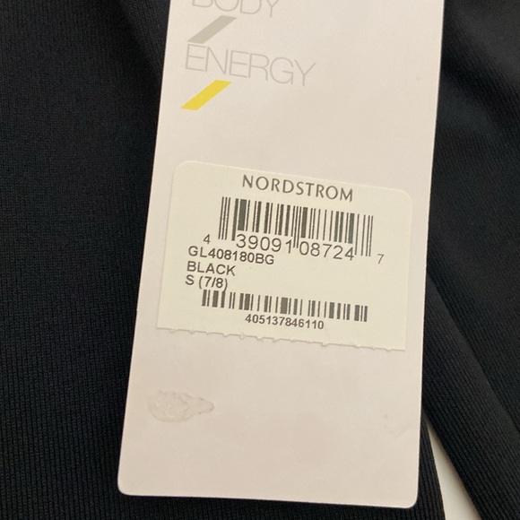 Zella girls black mesh hooded pullover size Small (7/8) NWT - Picture 2 of 7